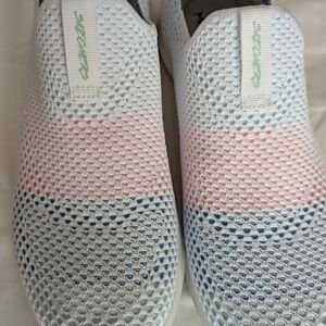 Skechers White and Pink Knit Slip-Ons with Blue Accents  Never Worn